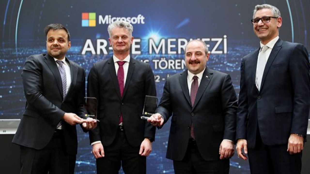 Microsoft Türkiye Ar-Ge merkezi açıldı