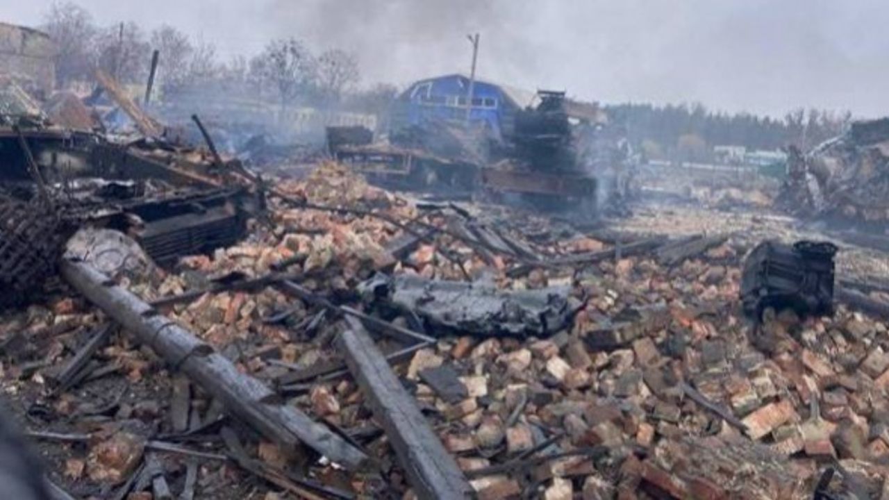 Rusya: Ukrayna'da bu gece 14 askeri altyapı tesisi imha edildi