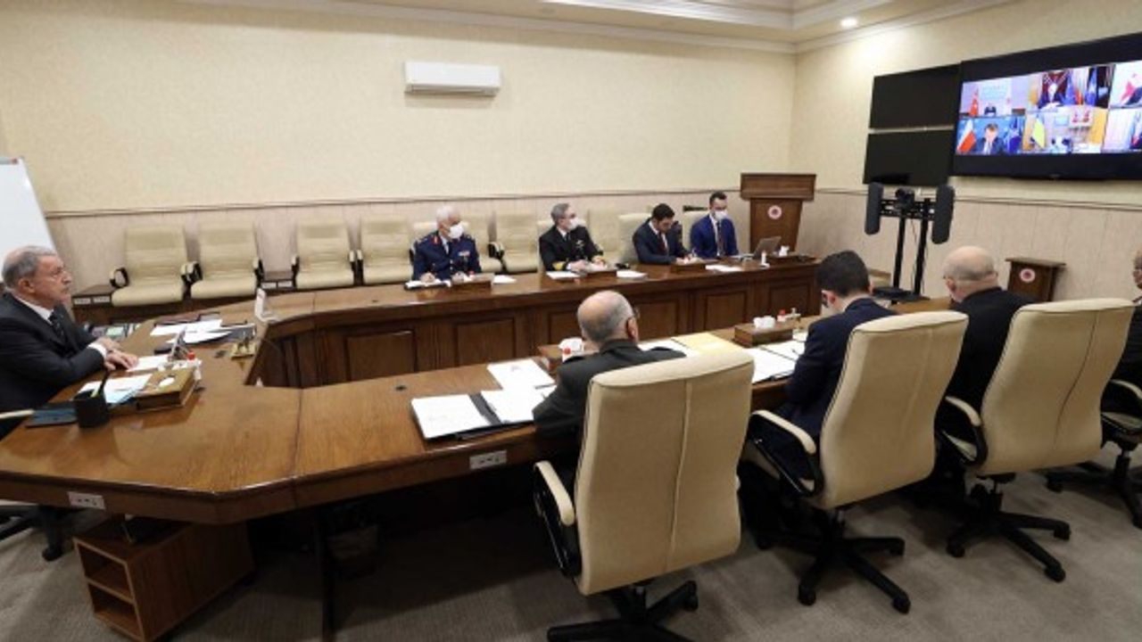 Savunma Bakanlığı altılı video telekonferans toplantısı düzenledi