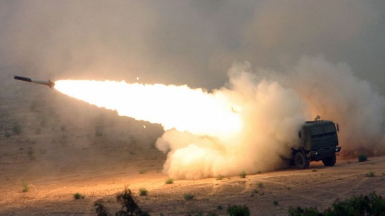 Ukrayna, HIMARS füze sistemi için roket bekliyor