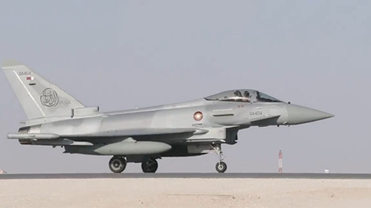 Eurofighter Typhoon uçakları Katar'da