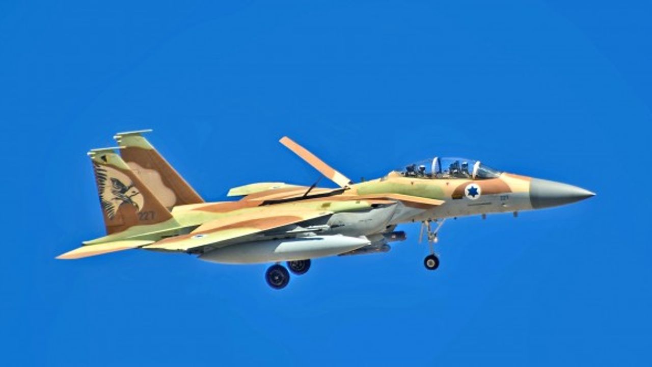 Rusya’dan İsrail savaş uçaklarına S-300 atışı