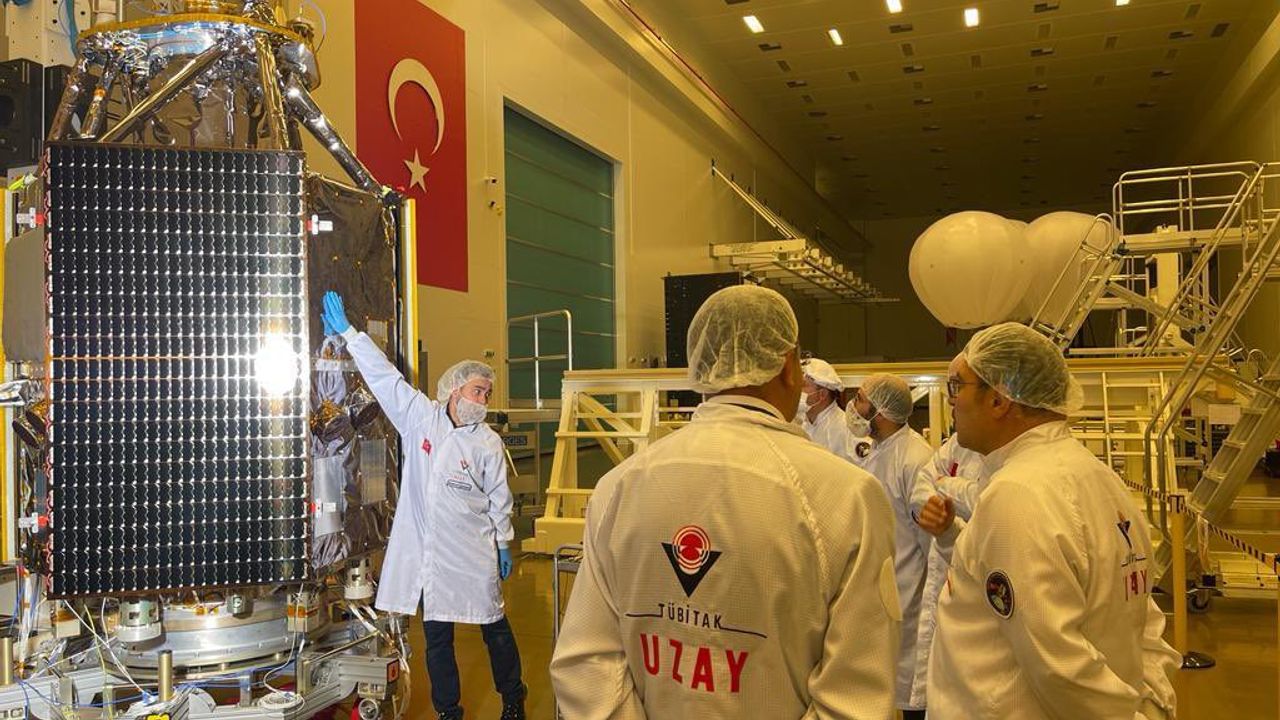 Türksat 6A'nın 1 aylık ısıl vakum testleri başladı