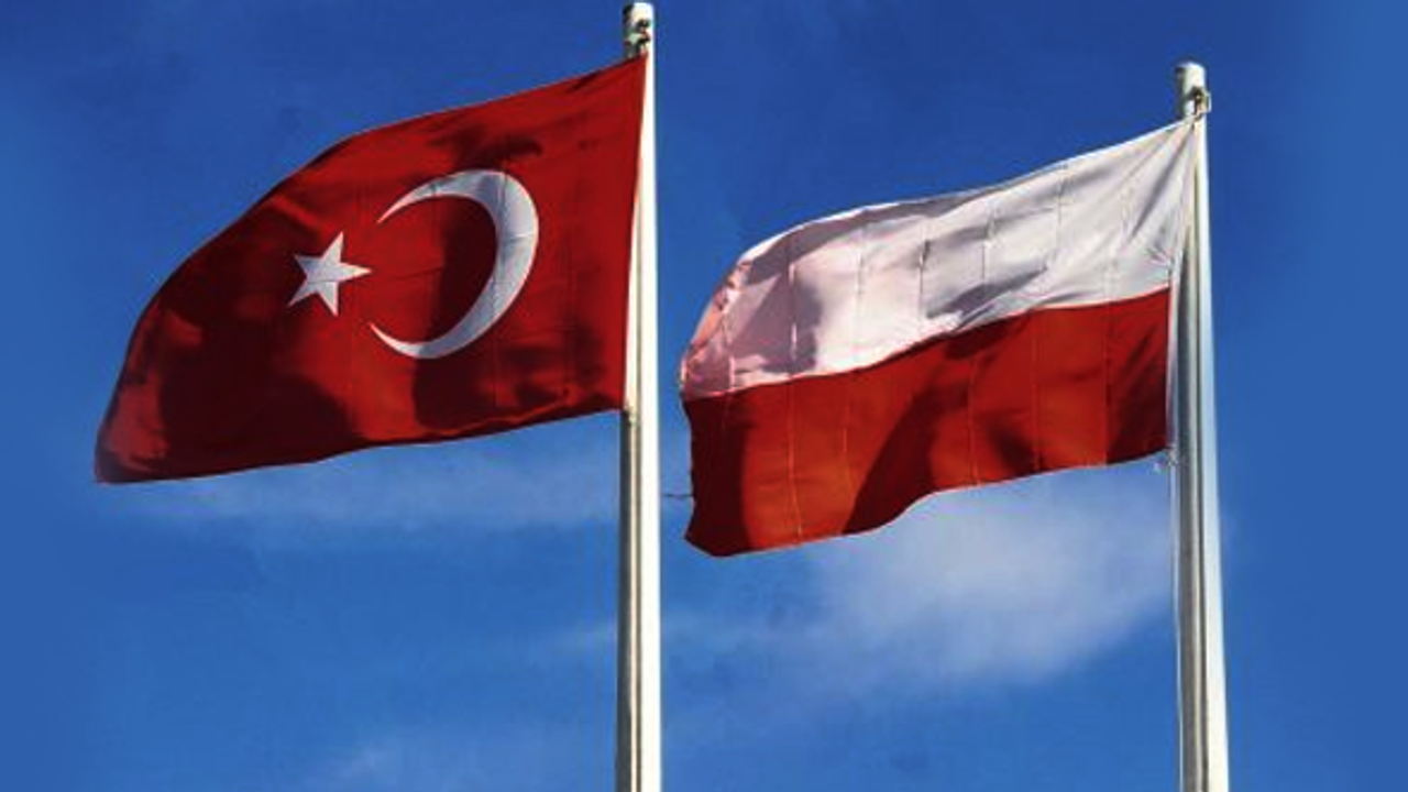 Polonya ile Türkiye arasındaki gizli bilgiler korunmaya alındı