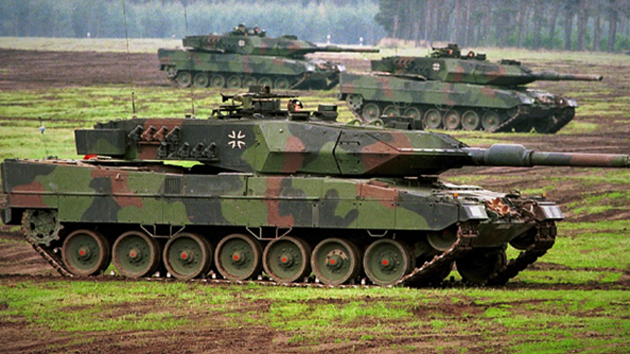 Almanya'dan Ukrayna'ya "yarım tabur" Leopard 2 tankı