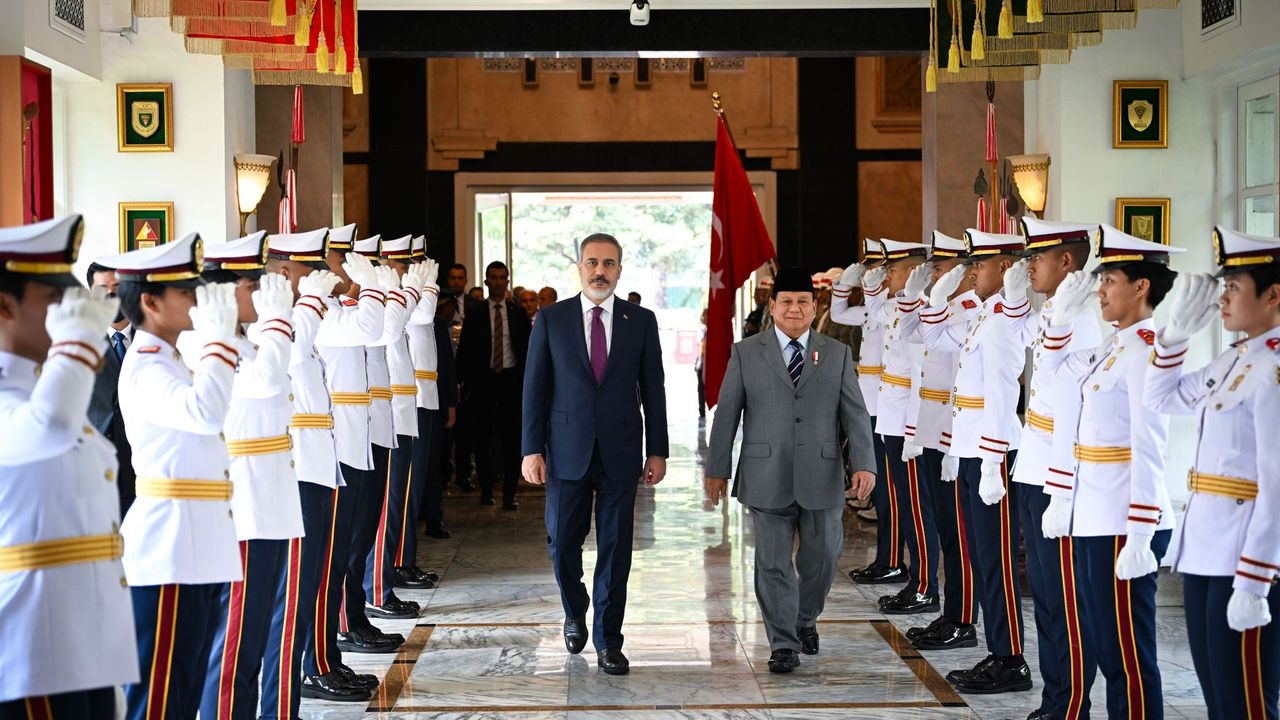 Türkiye ve Endonezya savunma iş birliğini derinleştirecek