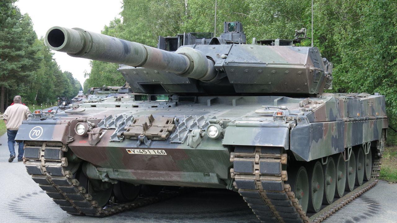 İtalya'nın yeni alım hedefi Leopard 2 tankları