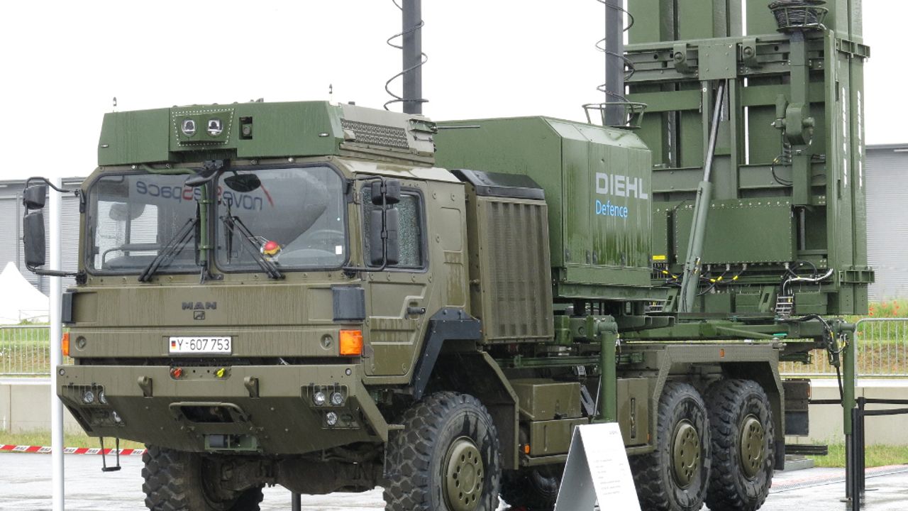 Slovenya'dan IRIS-T hava savunma sistemi tedariki planı