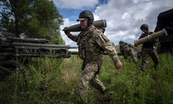 Siyasi rüzgarlar Ukrayna’ya verilen askeri desteği etkiliyor