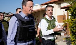 İngiltere Dışişleri Bakanı David Cameron'dan İsrail'e uyarı