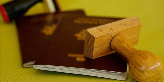 Kıbrıs Rum kesimi onlarca suçlu ve kaçağa pasaport verdi
