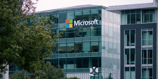Microsoft'un geliri arttı