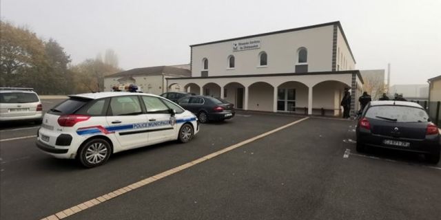 Fransa'da son 3 yılda 43 cami kapatıldı