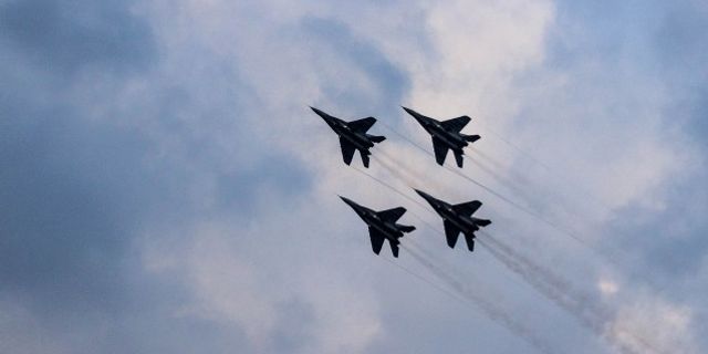Rusya yeni savaş uçağı geliştiriyor