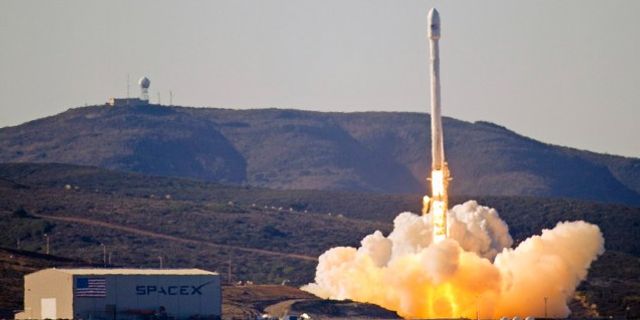 SpaceX, Falcon 9 ile başarılı bir fırlatma gerçekleştirdi