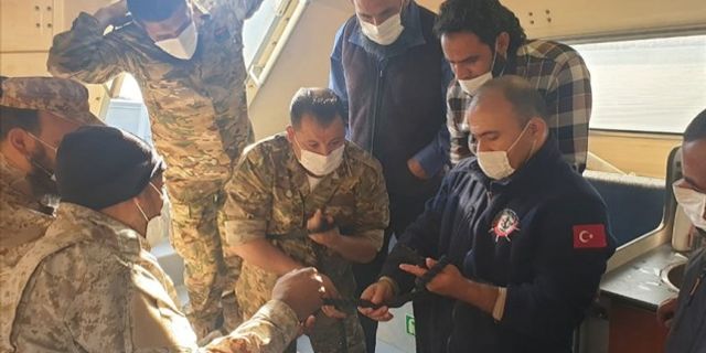TSK'dan Libya ordusuna sualtı savunma eğitimi