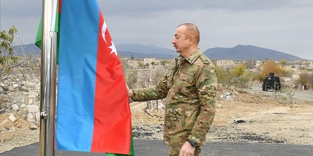 Aliyev'e '19 Mayıs Türk Dünyası Diriliş Ödülü'