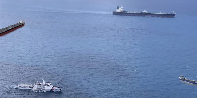 Endonezya açıklarında İran ve Çin tankerleri durduruldu