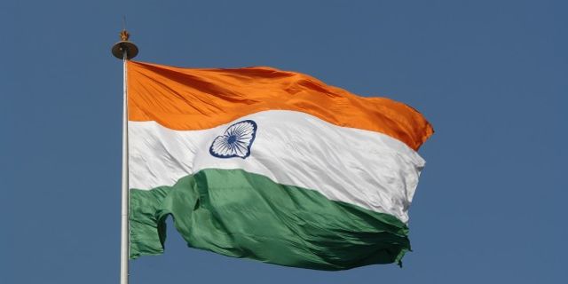 Hindistan’ın internet yasağı 2.7 milyar dolara mâl oldu