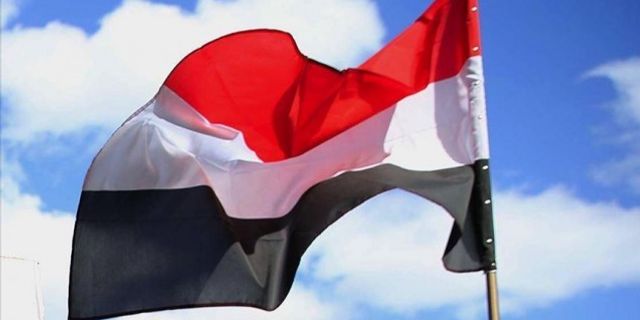 Yemen'de yeni hükümet resmi olarak göreve başladı