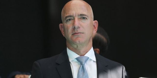 Amazon'un kurucusu CEO'luk görevinden ayrılıyor