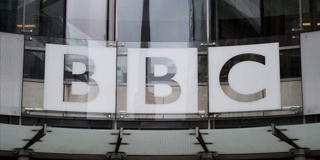 BBC 'İslam'a ve Müslüman kadınlara karşı' önyargıyı güçlendirmekle suçlandı