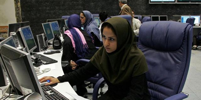 Facebook, İran devlet kanalını kalıcı olarak kapadı