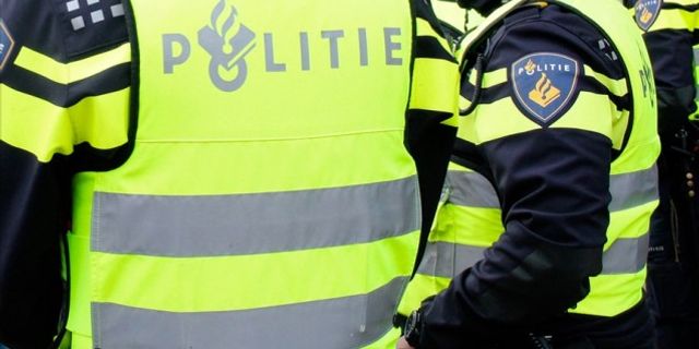 Hollanda'da ırkçı ifadeler kullanılan polis şefi Türklerden özür diledi
