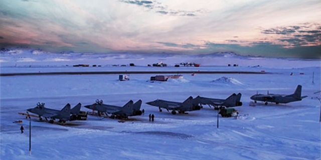 Rusya, Arktik'teki askeri kontrolünü artırıyor