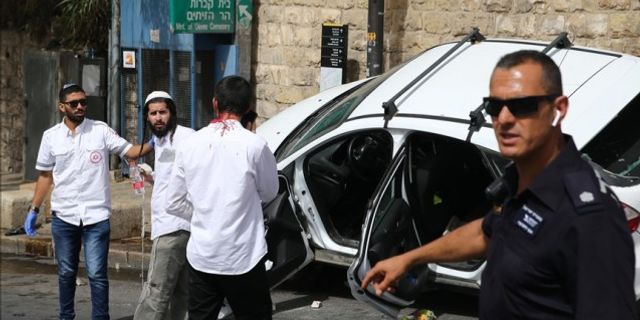 İsrail polisi, bir Filistinliyi arabayla ezen Yahudi yerleşimciyi korudu