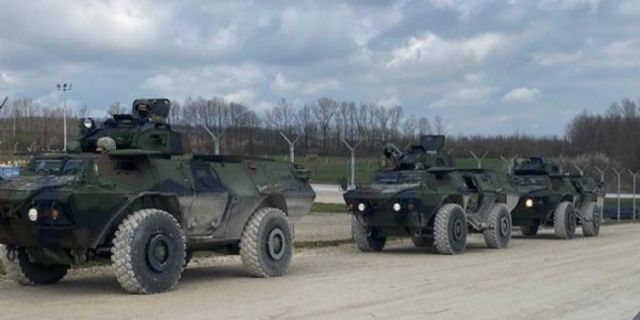 ABD, Kosova ordusuna M1117 zırhlı araç bağışladı