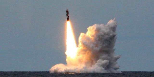 Güney Kore'den denizaltıdan fırlatılan balistik füze testi