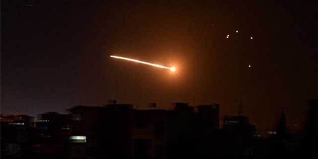 Suriye hava savunma sistemleri, İsrail saldırılarını önledi