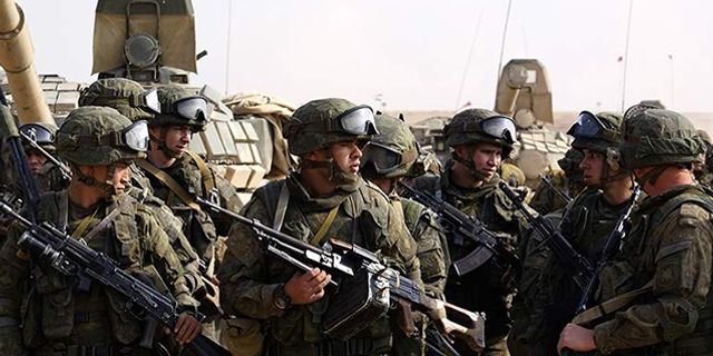 Afganistan sınırındaki Rus askeri sayısı 2 bine yaklaştı
