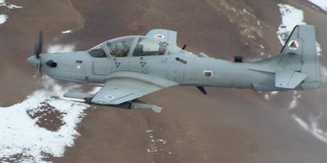 Özbekistan'da Afgan Hava Kuvvetleri'ne ait uçak düştü