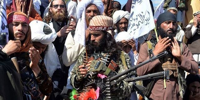 Taliban, Pencşir'in Peryan ilçesini ele geçirildi