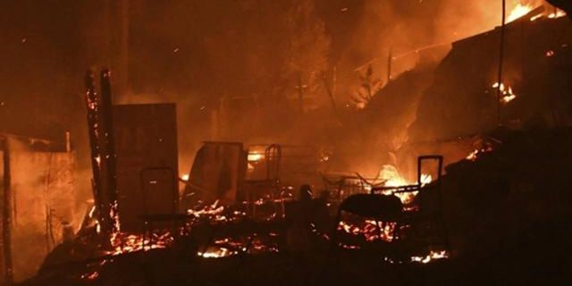 Yunanistan'da sığınmacı kampında yangın çıktı