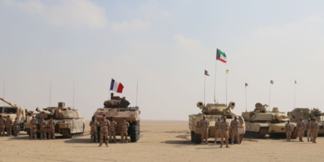 Fransa, Kuveyt'e kalıcı askeri üs inşası planlarını yalanladı