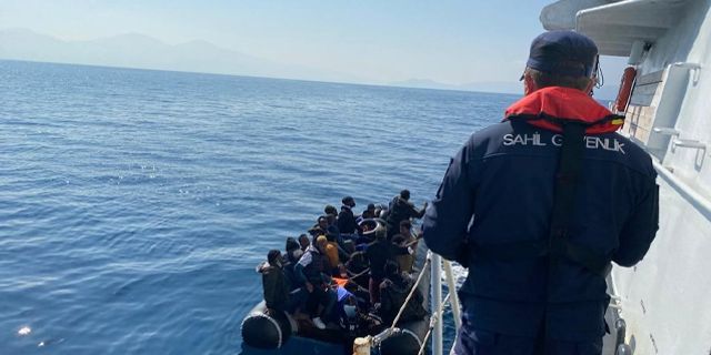 İzmir ve Aydın'da 80 düzensiz göçmen kurtarıldı