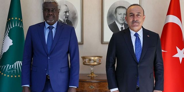 Mevlüt Çavuşoğlu, Afrika Birliği Komisyonu Başkanı'nı kabul etti