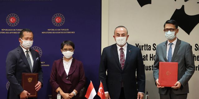 Mevlüt Çavuşoğlu, Endonezyalı mevkidaşını ağırladı