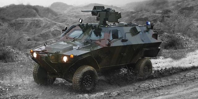 Fildişi Sahili'nin Cobra 4x4 zırhlı araç aldığı iddiası