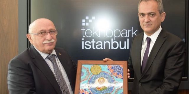 Milli Eğitim Bakanı'ndan Teknopark İstanbul'a ziyaret