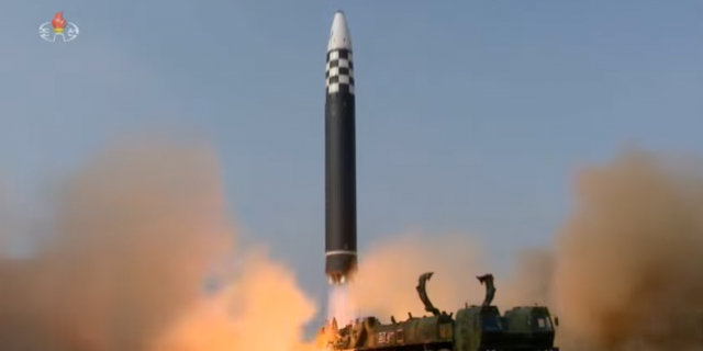 Kuzey Kore'den kıtalararası balistik füze testi