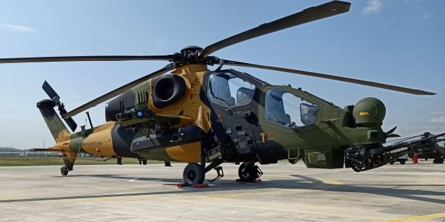 Kara Kuvvetleri’ne bir T-129 ATAK helikopteri daha teslim edildi
