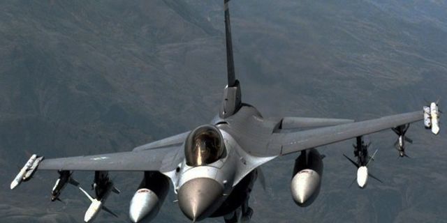 Yunan F-16'larından Türk F-16'larına yeni taciz