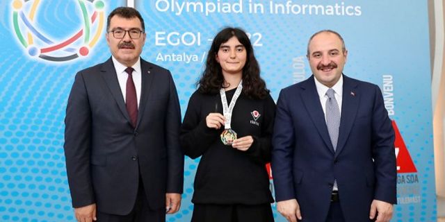 Avrupa Kızlar Bilgisayar Olimpiyatı'nda büyük başarı