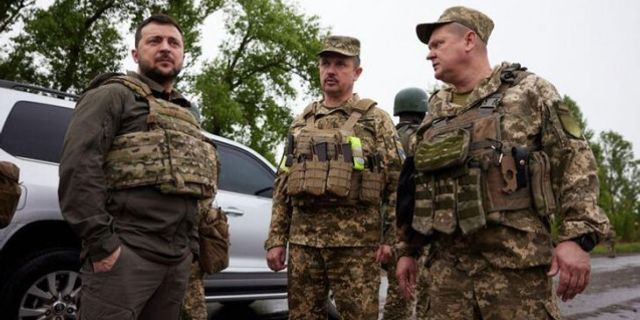 Ukrayna ordusu Harkiv ve Herson’da ilerliyor