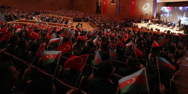 "Azerbaycan'la bağlarımız dostluğun ötesinde"