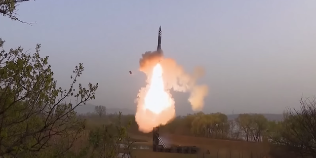 Kuzey Kore'den yeni balistik füzesi testi
